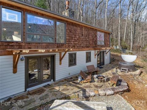 49 Weeping Cherry Forest Rd, Fairview, NC 28730 photo 7