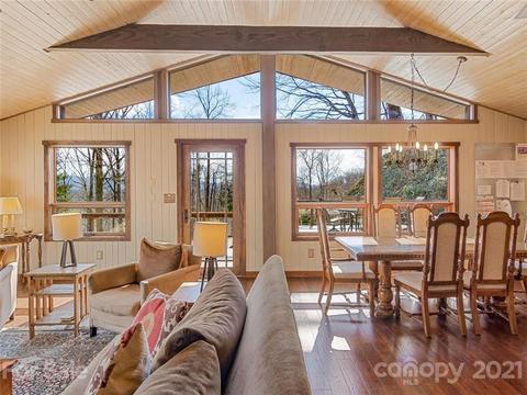 49 Weeping Cherry Forest Rd, Fairview, NC 28730 photo 11