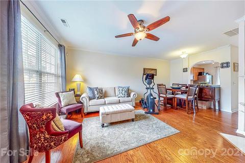 913 Copperstone Ln, Fort Mill, SC 29708 photo 6