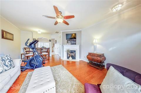 913 Copperstone Ln, Fort Mill, SC 29708 photo 7