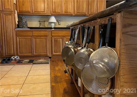 2030 Wall St, Morganton, NC 28655 photo 3