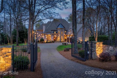 20333 Havenview Dr, Cornelius, NC 28031 photo 1
