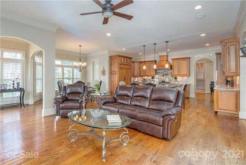 20333 Havenview Dr, Cornelius, NC 28031 photo 18