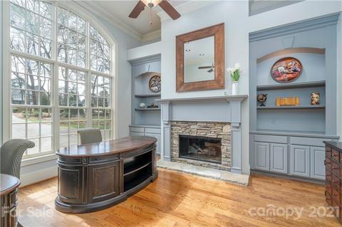 20333 Havenview Dr, Cornelius, NC 28031 photo 9