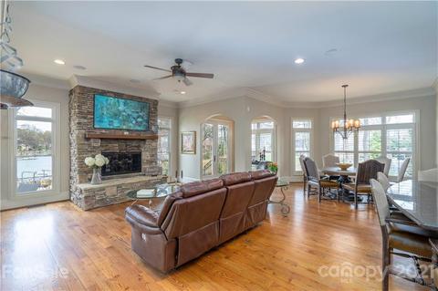 20333 Havenview Dr, Cornelius, NC 28031 photo 19