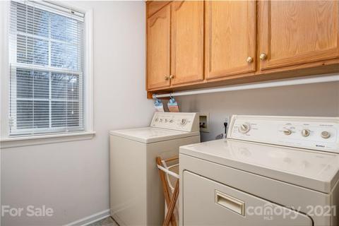506 Willowbrook Dr, Morganton, NC 28655 photo 19