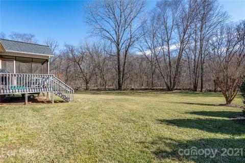 506 Willowbrook Dr, Morganton, NC 28655 photo 9