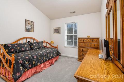 506 Willowbrook Dr, Morganton, NC 28655 photo 20