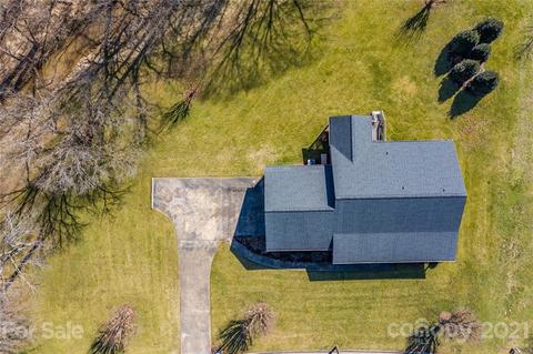 506 Willowbrook Dr, Morganton, NC 28655 photo 11