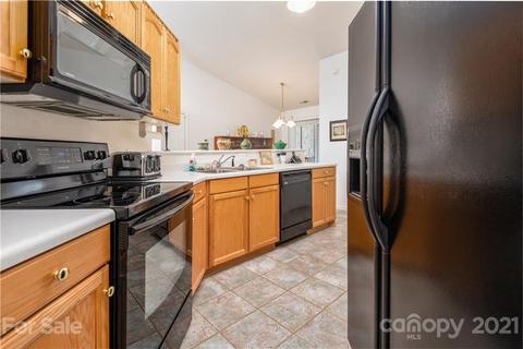 506 Willowbrook Dr, Morganton, NC 28655 photo 18
