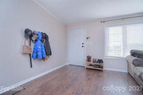118 Speaks Rd, Olin, NC 28660 photo 8