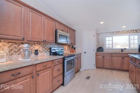 118 Speaks Rd, Olin, NC 28660 photo 17