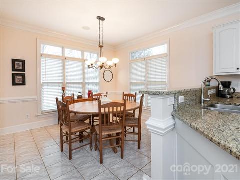 701 Eagle Point Ct, Matthews, NC 28104 photo 25