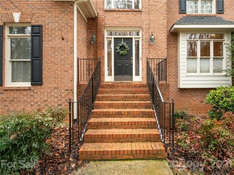 701 Eagle Point Ct, Matthews, NC 28104 photo 17