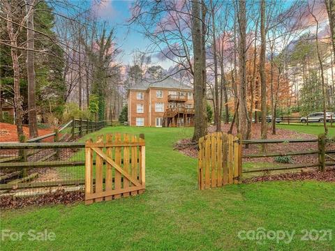 701 Eagle Point Ct, Matthews, NC 28104 photo 14