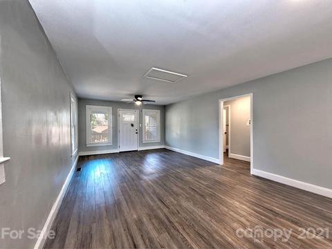 404 E 22nd St, Kannapolis, NC 28083 photo 9