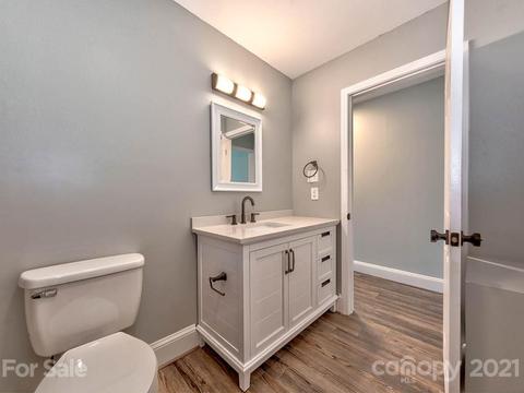 404 E 22nd St, Kannapolis, NC 28083 photo 17