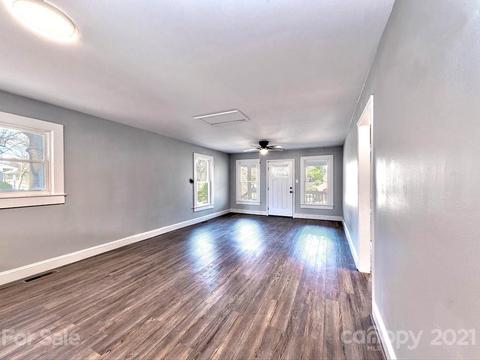 404 E 22nd St, Kannapolis, NC 28083 photo 8