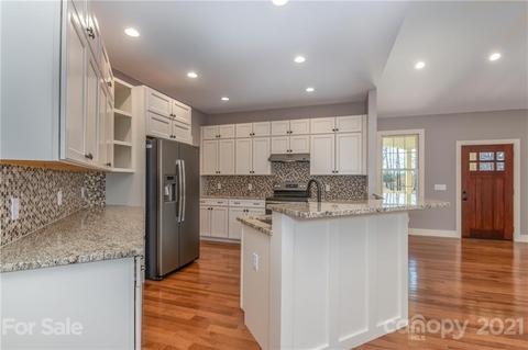 78 White Oak Ln, Tryon, NC 28782 photo 8