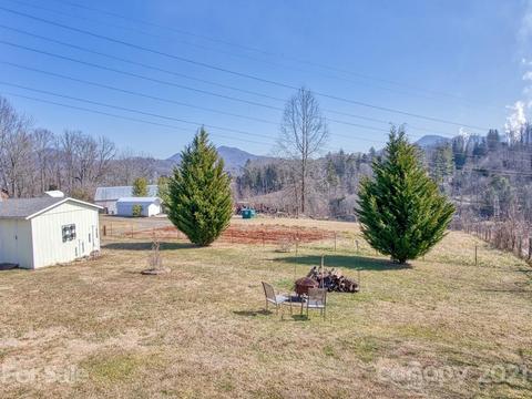 424 Phillipsville Loop, Canton, NC 28716 photo 6