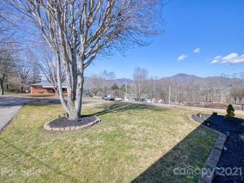 424 Phillipsville Loop, Canton, NC 28716 photo 5
