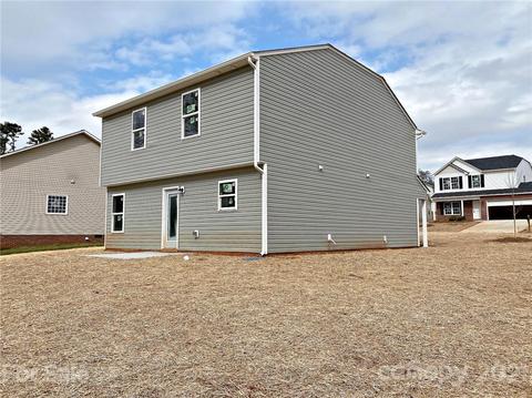 1492 Mayfair Dr, Conover, NC 28613 photo 4