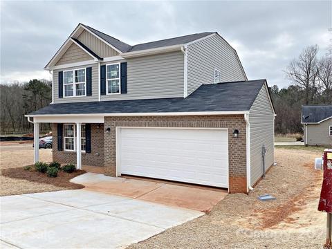 1492 Mayfair Dr, Conover, NC 28613 photo 6