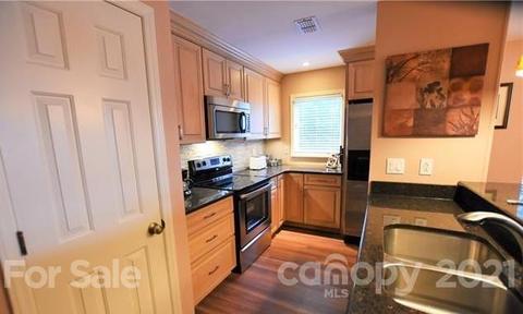 663 Portside Dr, Davidson, NC 28036 photo 4
