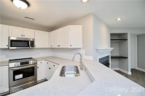 17810 Half Moon Ln #E, Cornelius, NC 28031 photo 8