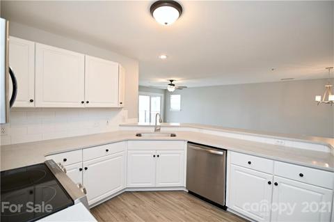 17810 Half Moon Ln #E, Cornelius, NC 28031 photo 9