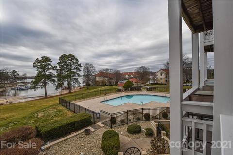 17915 Kings Point Dr #E, Cornelius, NC 28031 photo 25