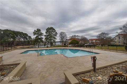 17915 Kings Point Dr #E, Cornelius, NC 28031 photo 29