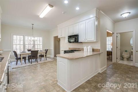 12018 Forest Home Dr, Fort Mill, SC 29708 photo 8