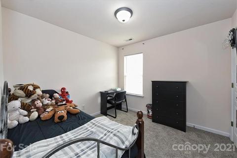 9038 Glenashley Dr, Cornelius, NC 28031 photo 12