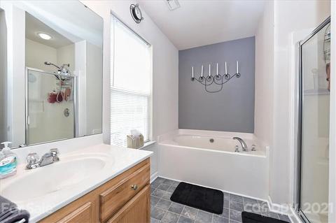 9038 Glenashley Dr, Cornelius, NC 28031 photo 16