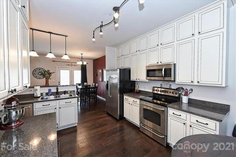 9038 Glenashley Dr, Cornelius, NC 28031 photo 1