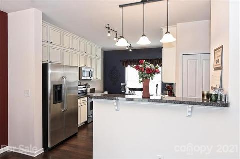 9038 Glenashley Dr, Cornelius, NC 28031 photo 10