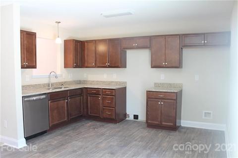 608 John St, Monroe, NC 28110 photo 3