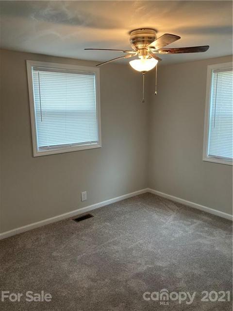 619 Smith St, Kannapolis, NC 28083 photo 8