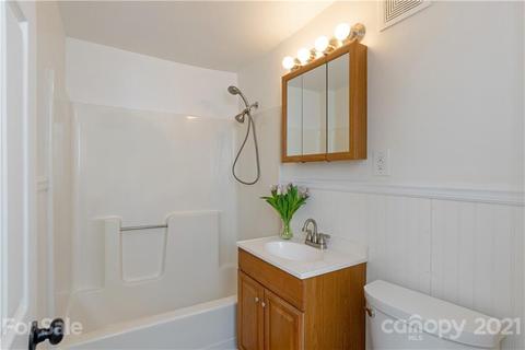 192 Walnut St, Arden, NC 28704 photo 8