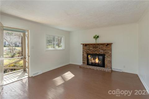 192 Walnut St, Arden, NC 28704 photo 4