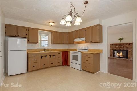 192 Walnut St, Arden, NC 28704 photo 6