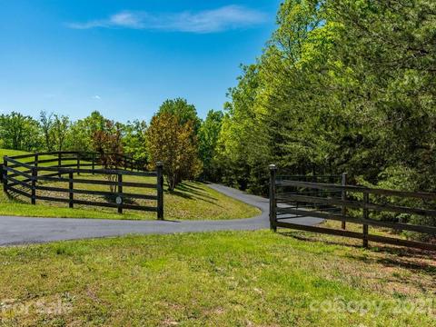 465 N Park Ln, Mill Spring, NC 28756 photo 15
