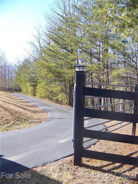 465 N Park Ln, Mill Spring, NC 28756 photo 35