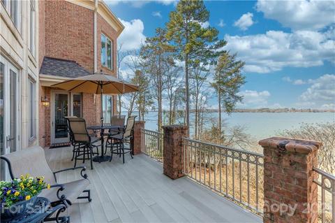 16903 Shipswatch Pl, Cornelius, NC 28031 photo 4