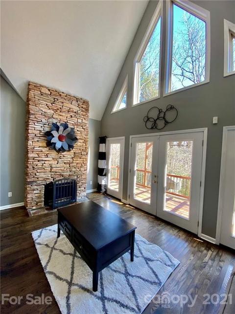 14 Shadow Brook Dr, Flat Rock, NC 28731 photo 8
