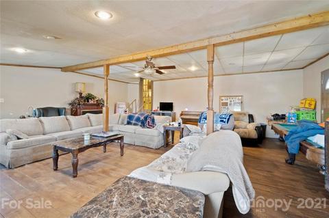 5758 Birch St, Conover, NC 28613 photo 16