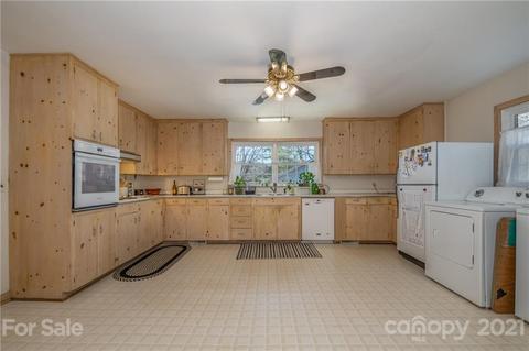150 Broadway Ave, Tryon, NC 28782 photo 10