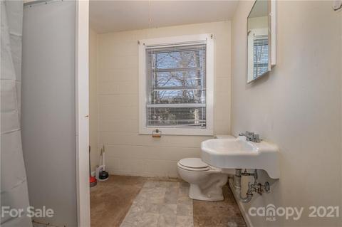 150 Broadway Ave, Tryon, NC 28782 photo 23