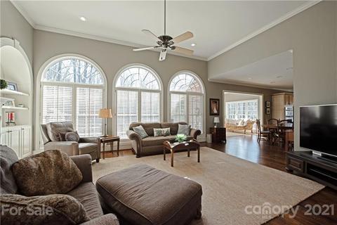 11663 Hidden Forest Ln, Davidson, NC 28036 photo 8